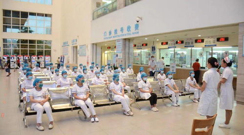 小窗口 暗藏 大禮儀 市一醫院服務窗口刮起一陣文明禮儀學習之風